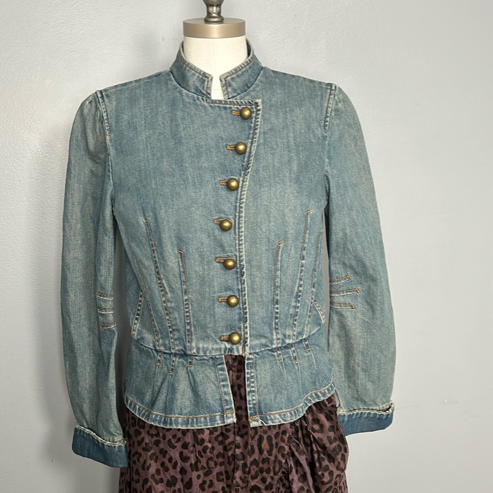 Marc Jacobs Fitted Washed Look Jean Jacket size 12- gently used